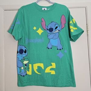 Disneyland Resort  Green Unisex  Stitch Graphic Tee Size Medium